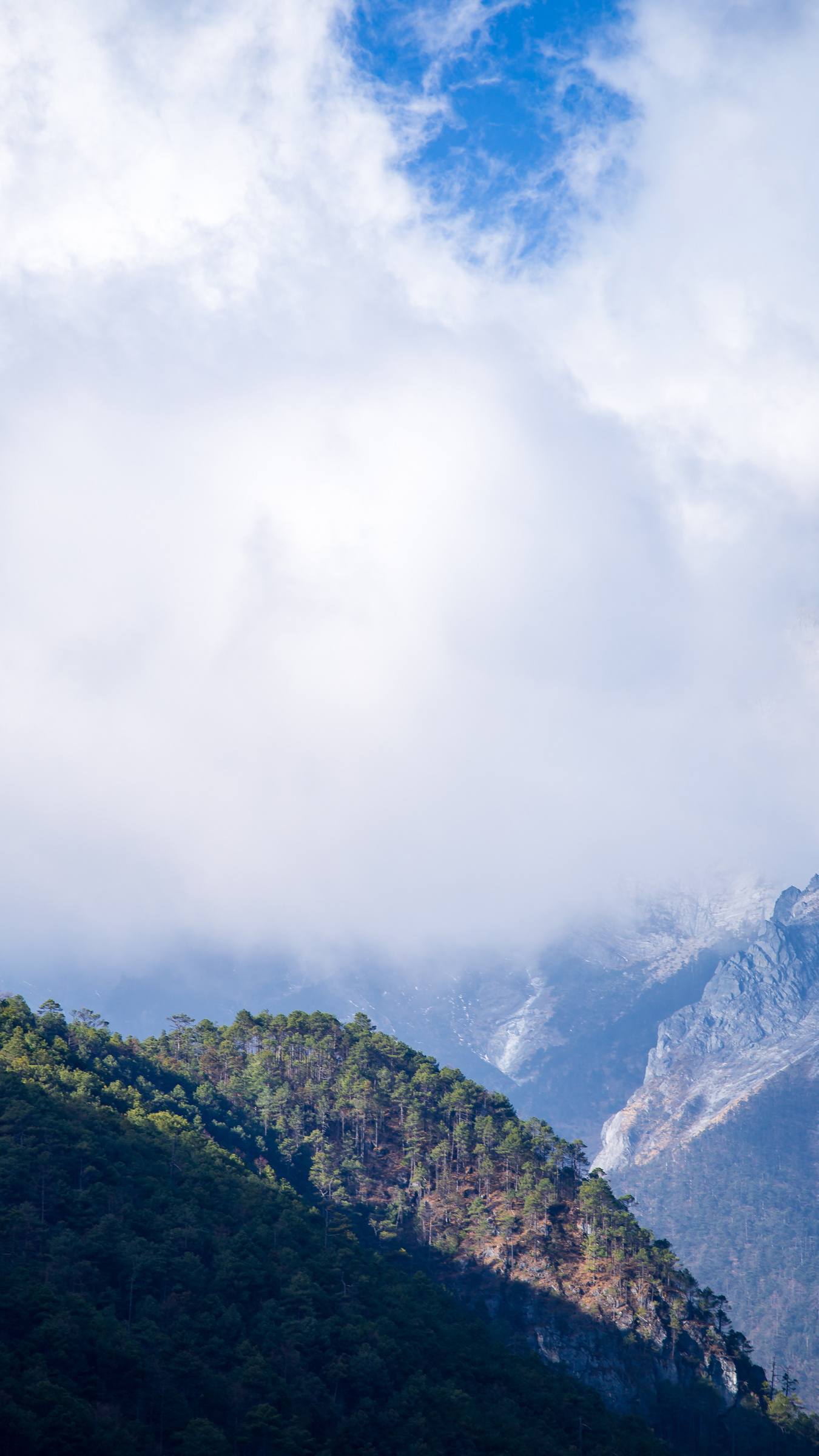 翻雪山壁纸壁纸预览